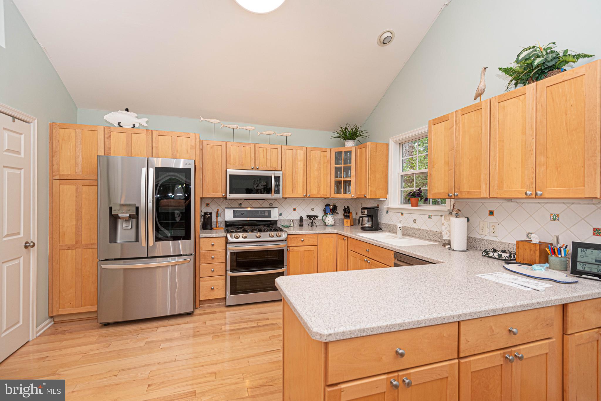 75 Pinehurst Road Ocean Pines, MD 21811 - Photo 3 of 23 The Kitchen with stainless steel appliances