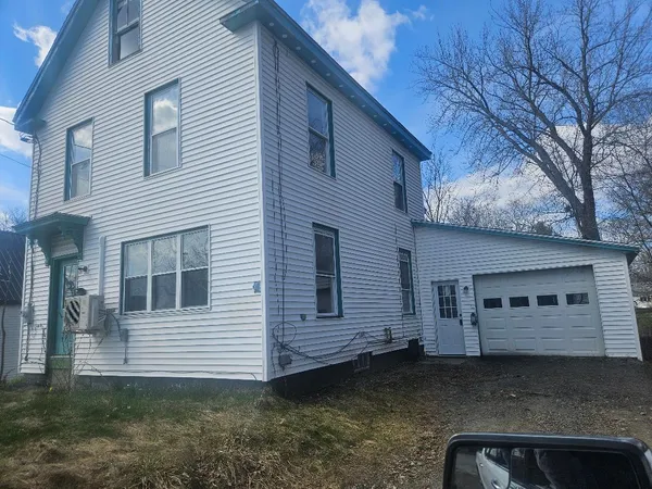 $264,900 | 161 Waverly Avenue, Pittsfield, ME 04967
