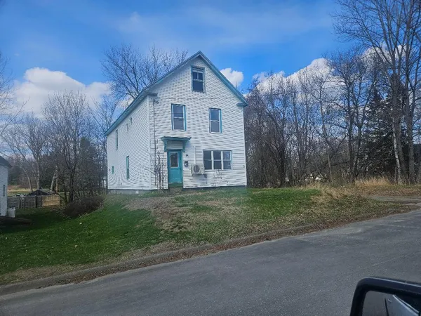 $264,900 | 161 Waverly Avenue, Pittsfield, ME 04967