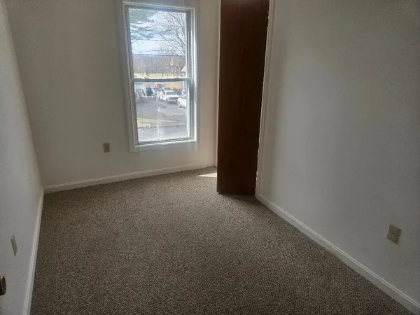 $264,900 | 161 Waverly Avenue, Pittsfield, ME 04967