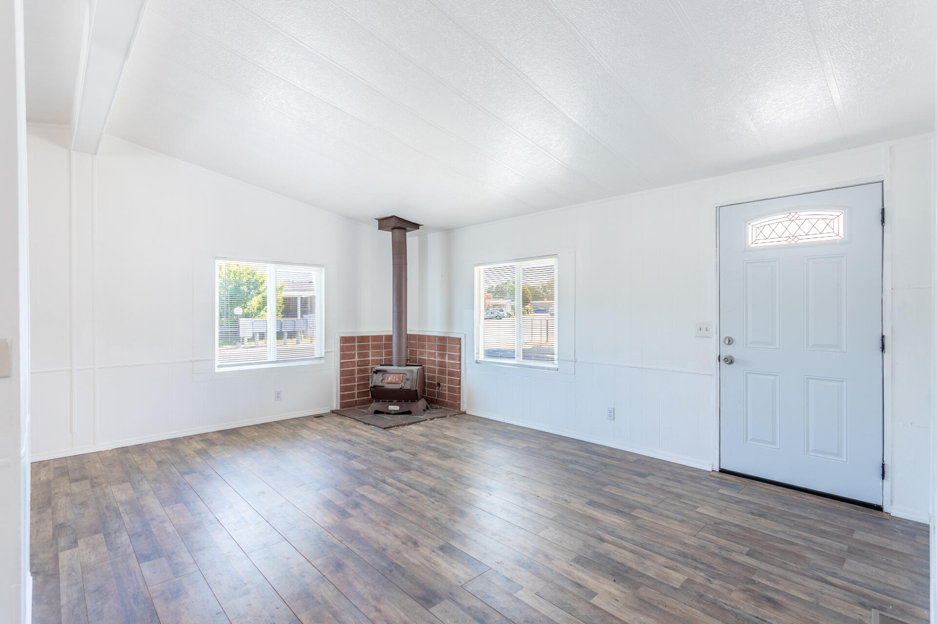 19964 Riverside Avenue, Unit 65 Anderson, CA 96007 - Photo 2 of 18 IMG_1989-HDR