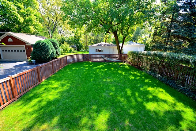 205 North Delaplaine Road Riverside, IL 60546 - Photo 22 of 25