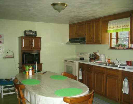 12739 Ridge Road North Huntingdon, PA 15642 - Photo 3 of 8 Kitchen.