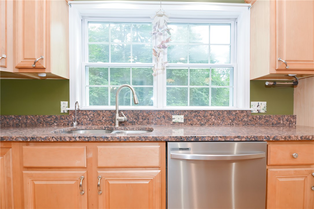 136 Scapa Flow Road Charlestown, RI 02813 - Photo 9 of 36