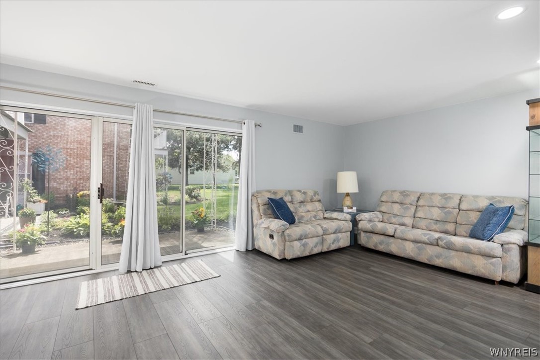 4547 Chestnut Ridge Road, Unit 114B Amherst, NY 14228 - Photo 5 of 17