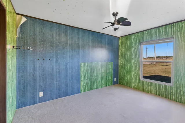 $199,000 | 4423 West Bayshore Road, Anahuac, TX 77514