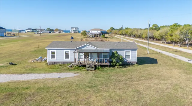 $199,000 | 4423 West Bayshore Road, Anahuac, TX 77514
