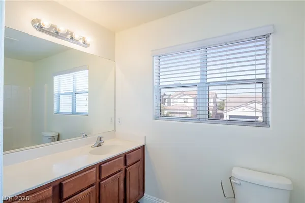 $2,300 | 1068 Crescent Falls Street, Henderson, NV 89011