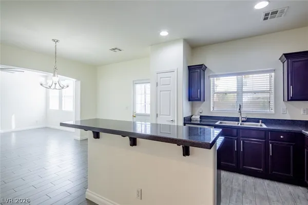 $2,300 | 1068 Crescent Falls Street, Henderson, NV 89011