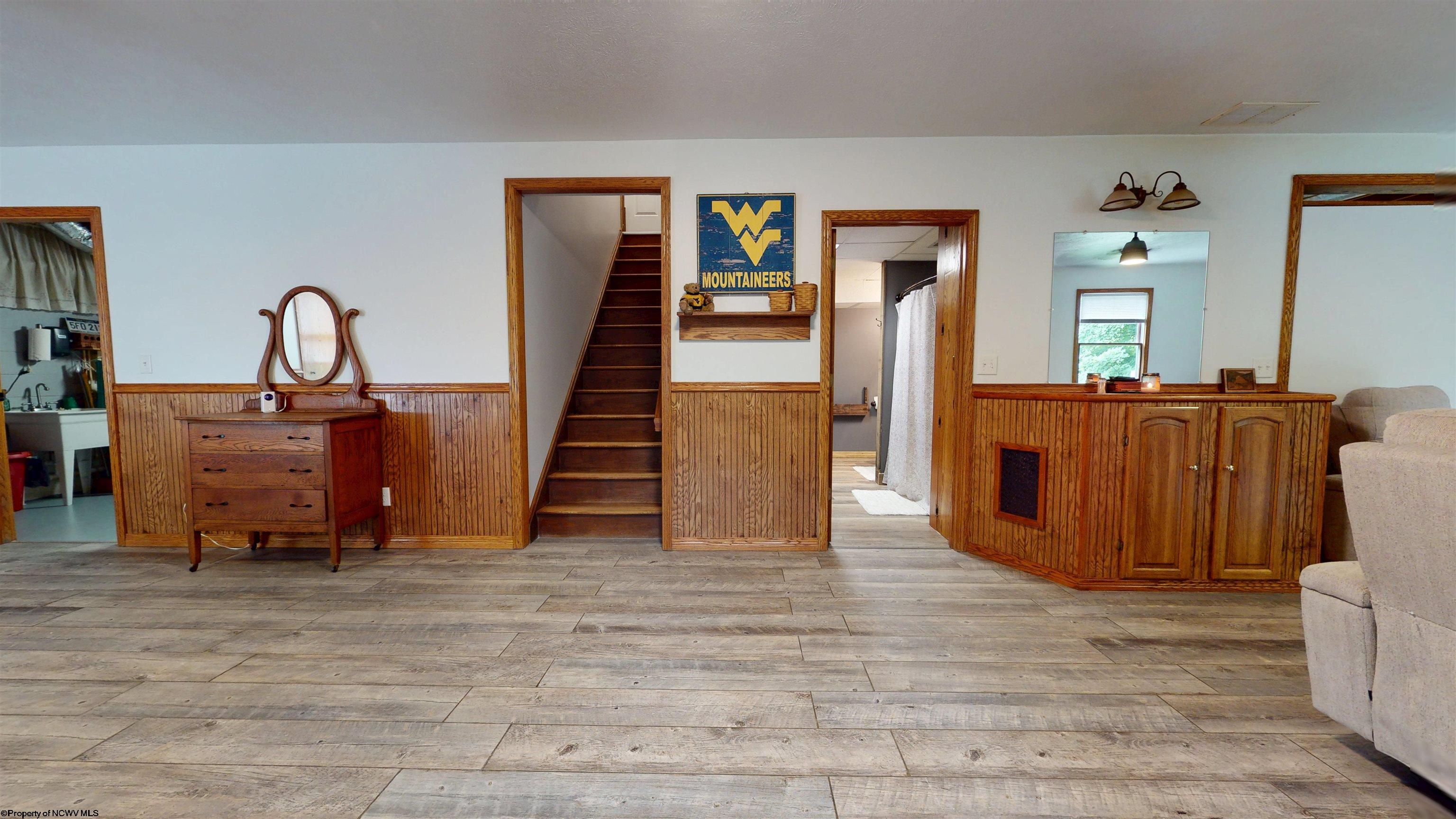 1344 Goose Run Road Fairmont, WV 26554 - Photo 6 of 40 Gallery Image 6