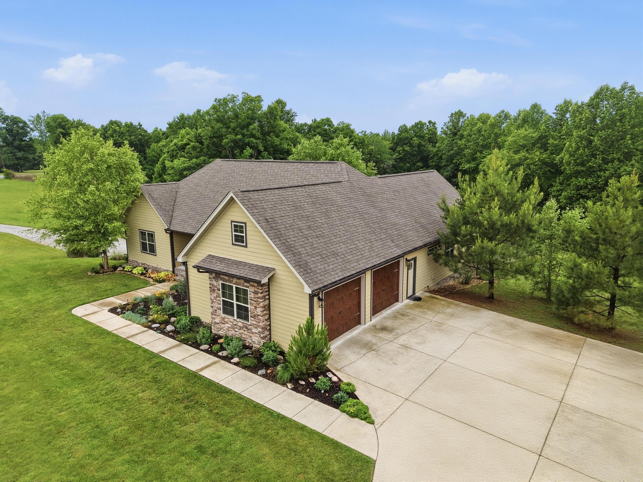 5277 Herrens Chapel Road Silver Point, TN 38582 - Photo 2 of 57