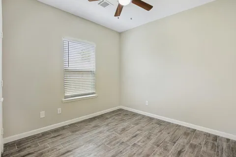$399,900 | 5911 Westover Street, Houston, TX 77033