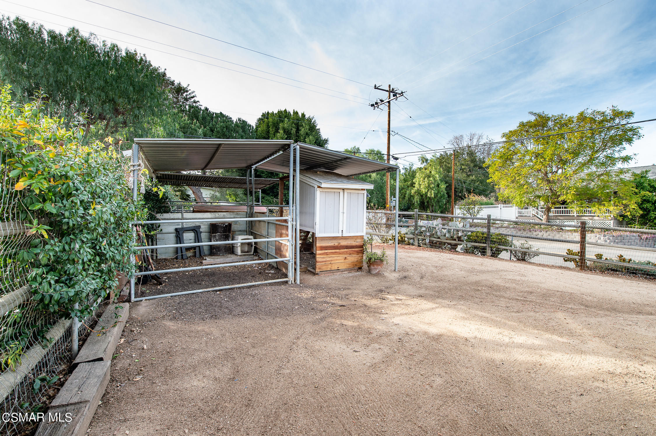 167 Brook Road Newbury Park, CA 91320 - Photo 28 of 30 a view of a house with backyard and deck