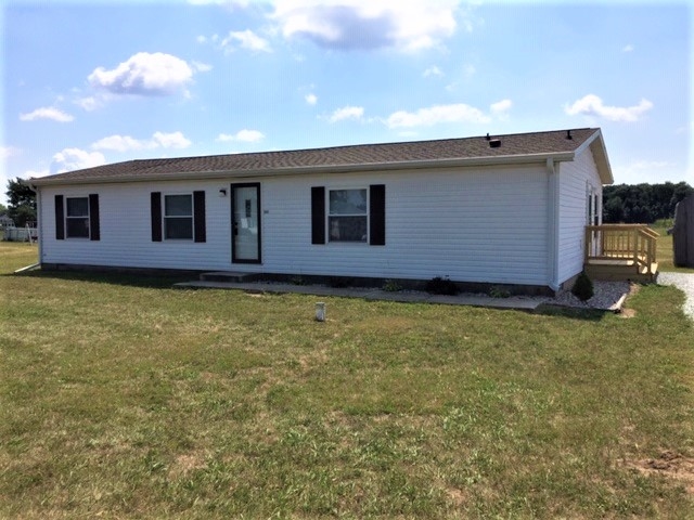 1895 West Olson Road Rochester, IN 46975 - Photo 1 of 15