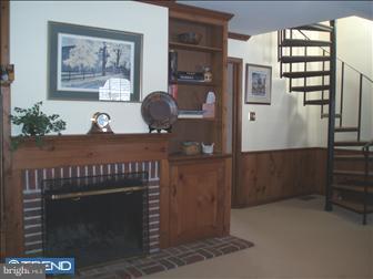 31 Pine Valley Road Doylestown, PA 18901 - Photo 5 of 6 Family Room