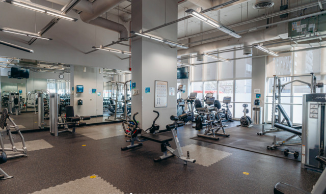 655 West Irving Park Road, Unit 906 Chicago, IL 60613 - Photo 16 of 20