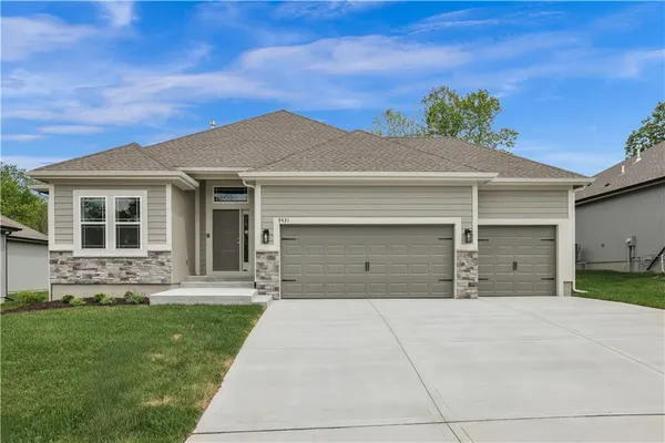 $511,540 | 9431 North Belton Avenue, Kansas City, MO 64154