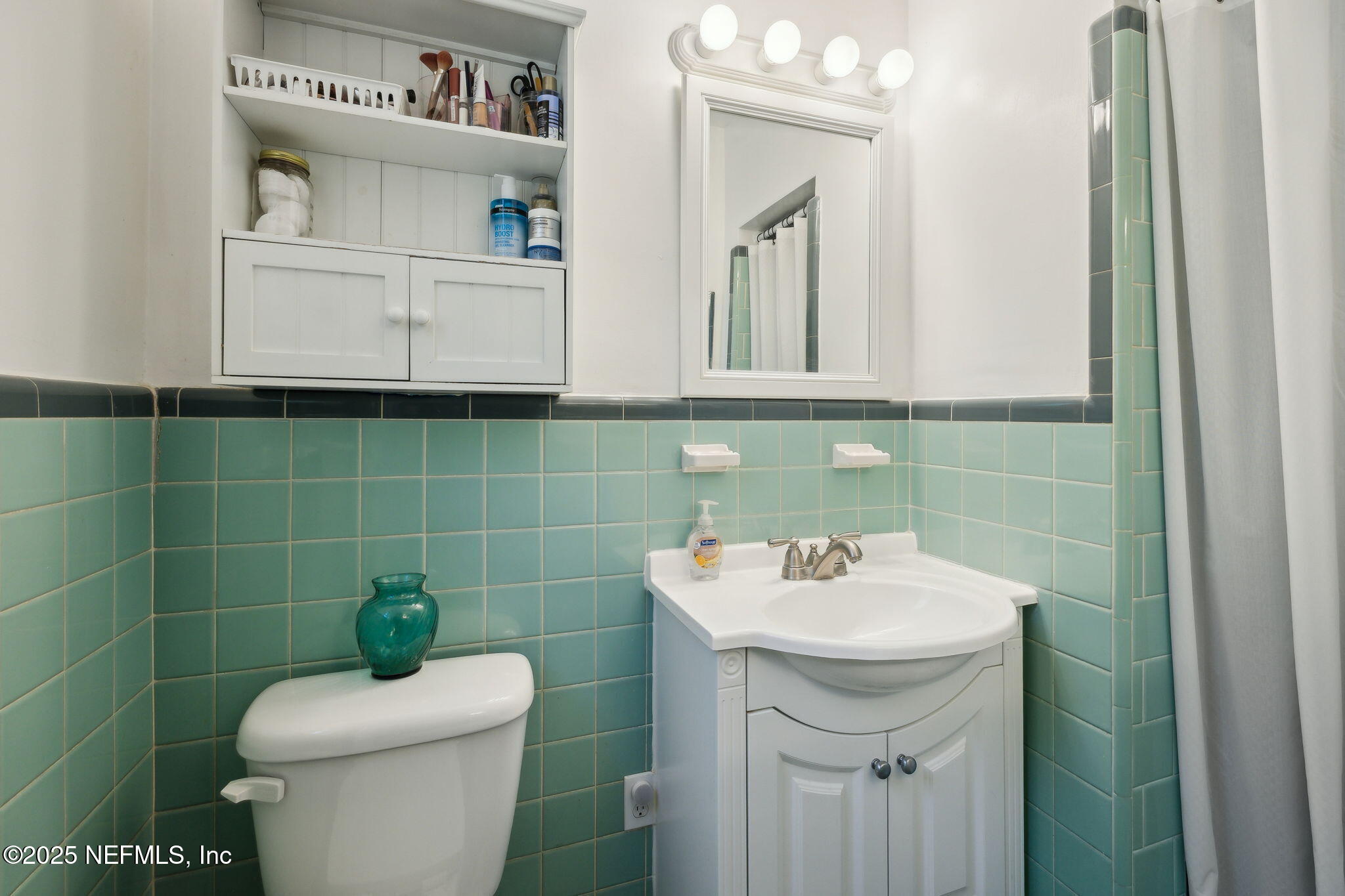 5114 Eulace Road Jacksonville, FL 32210 - Photo 24 of 48 Primary Bathroom