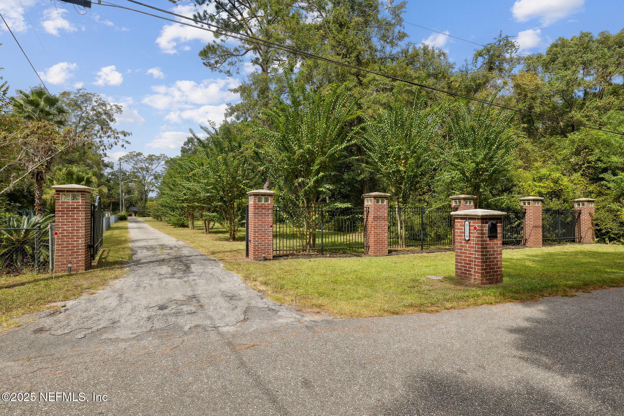 5114 Eulace Road Jacksonville, FL 32210 - Photo 46 of 48 Gated entrance