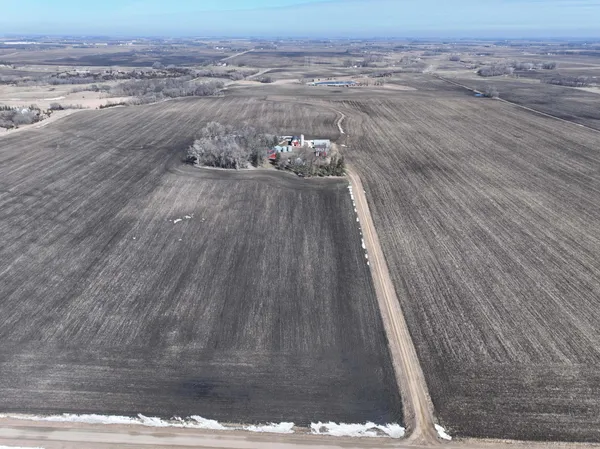 $2,856,000 | 2075 80th Street Southwest, Montevideo, MN 56265