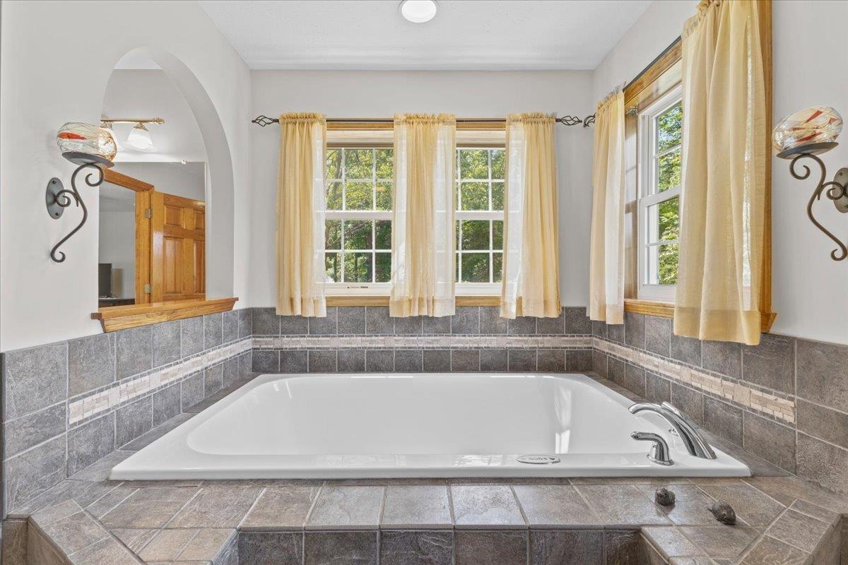 465 Tanner Road Cambridge, VT 05464 - Photo 15 of 40 Gallery Image 15