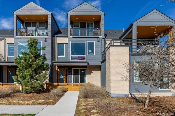 $889,000 | 6984 East 1st Avenue, Denver, CO 80230