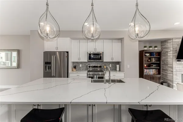 $889,000 | 6984 East 1st Avenue, Denver, CO 80230