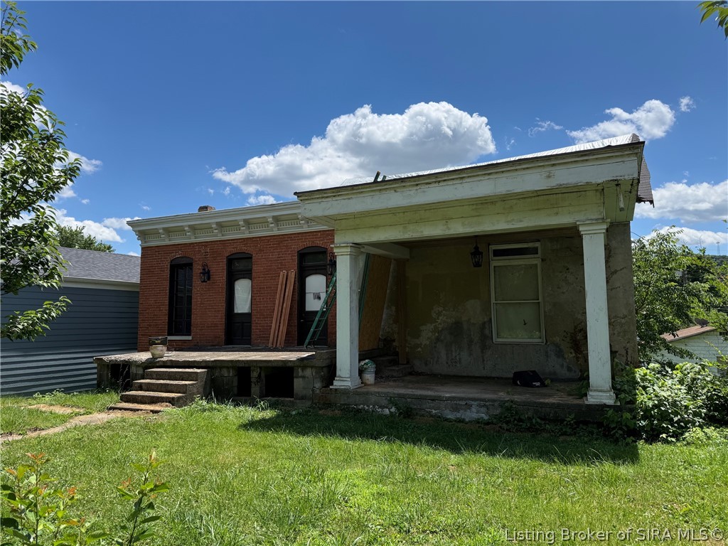 1037 West Main Street Madison, IN 47250 - Photo 5 of 40