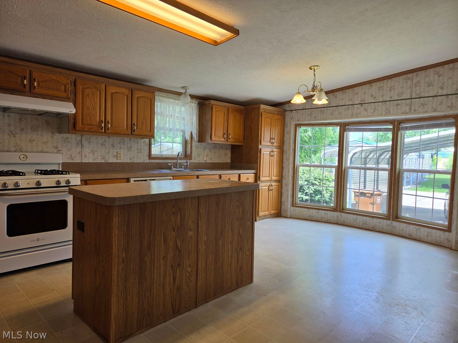 5852 Cleveland Road, Unit 127 Wooster, OH 44691 - Photo 7 of 26 Gallery Image 7