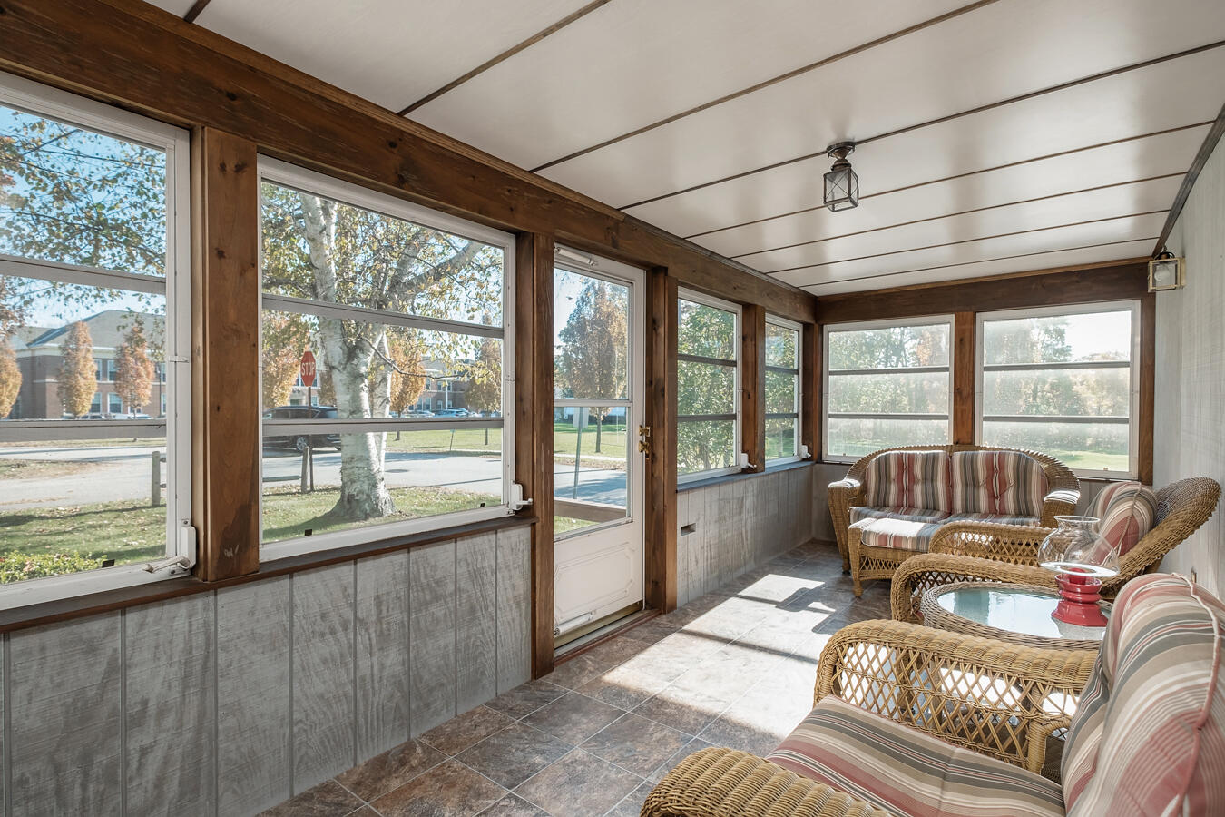 1 Colonial Road Kittery, ME 03904 - Photo 17 of 35 1 Colonial Road WEB 18