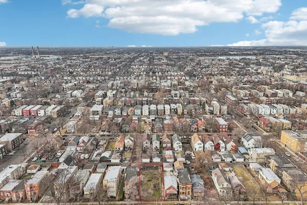 $135,000 | 1028 North Hamlin Avenue, Chicago, IL 60651