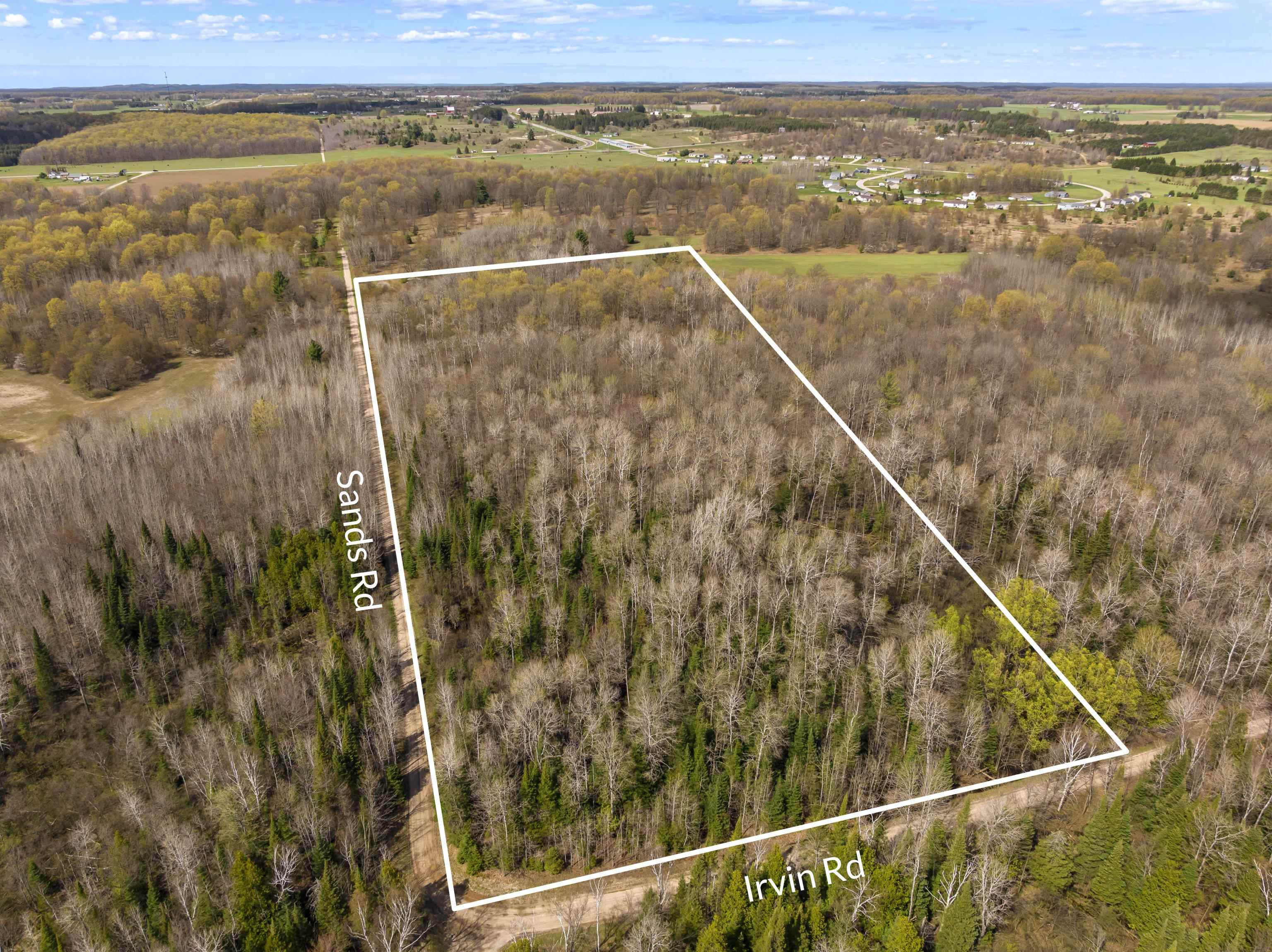 9491 Sands Road Buckley, MI 49620 - Photo 3 of 12