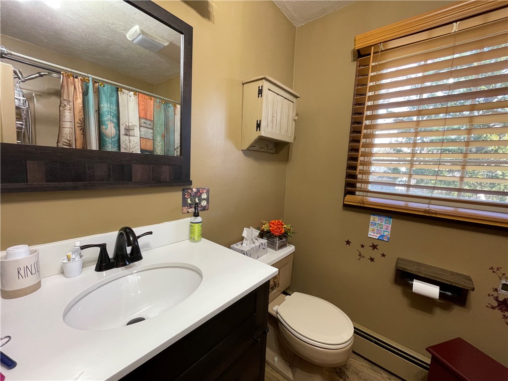 45 E Street Bristol, RI 02809 - Photo 11 of 39