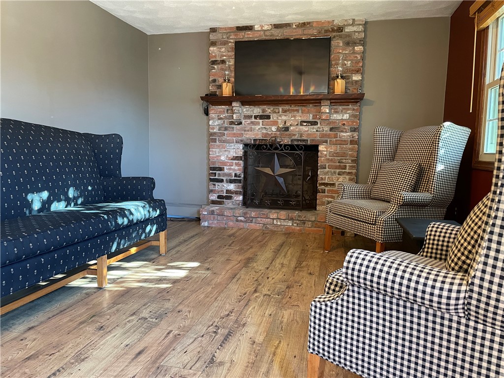 45 E Street Bristol, RI 02809 - Photo 14 of 39