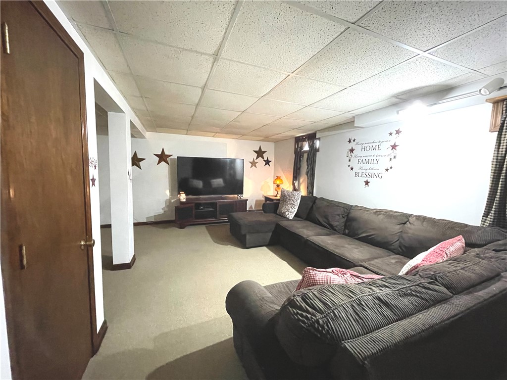 45 E Street Bristol, RI 02809 - Photo 27 of 39