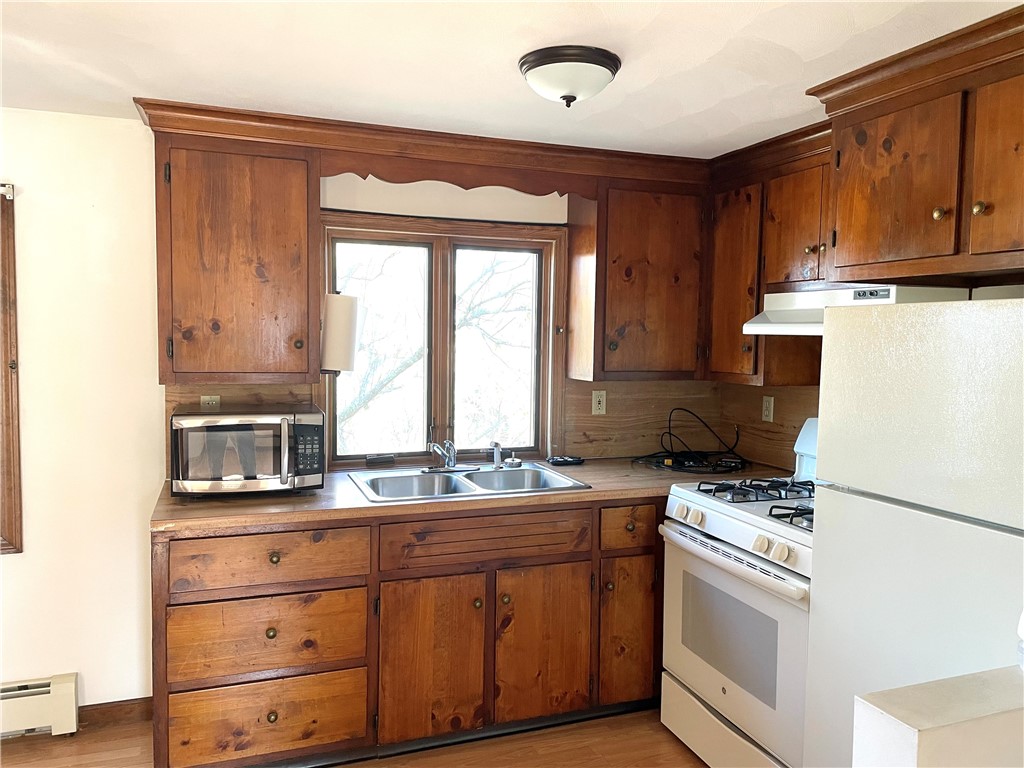 45 E Street Bristol, RI 02809 - Photo 30 of 39