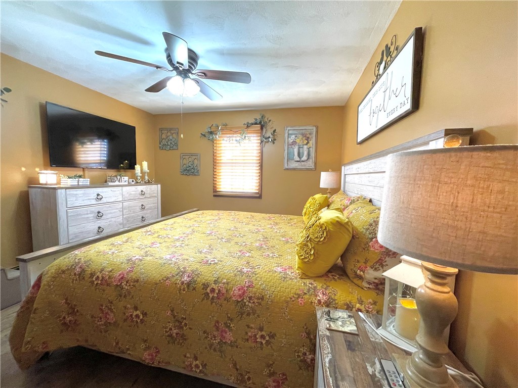 45 E Street Bristol, RI 02809 - Photo 7 of 39