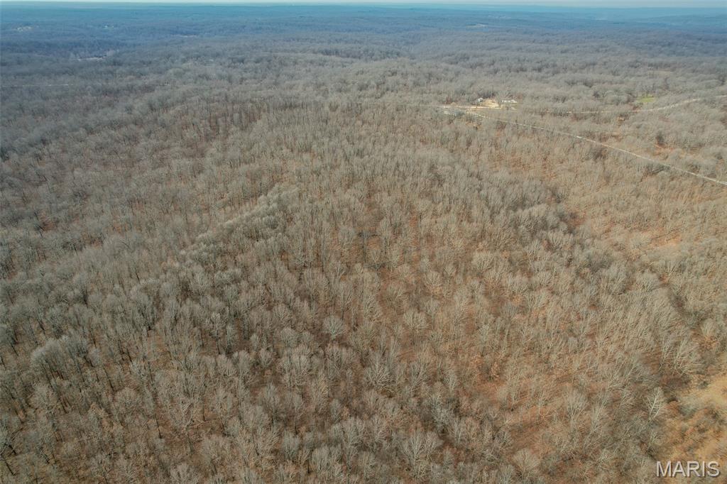 13071 Industry Road Lebanon, MO 65536 - Photo 7 of 12