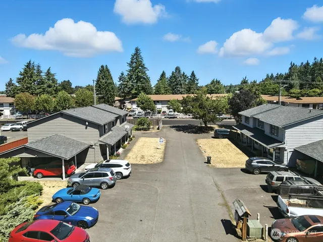 a view of a terrace with sitting area