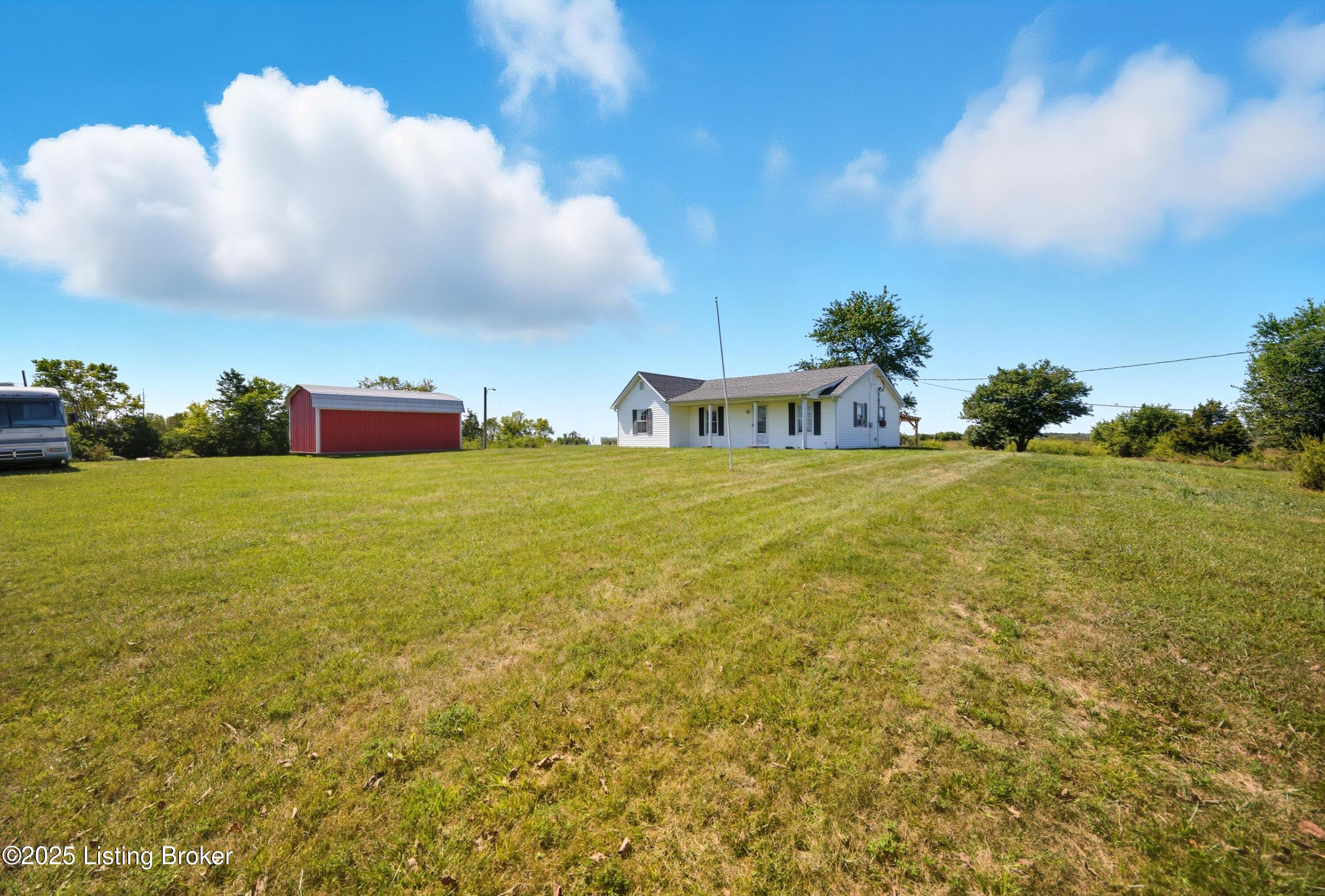4560 Louisville Road Salvisa, KY 40372 - Photo 42 of 62 Front Yard