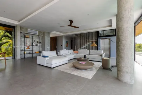 $6,800,000 | 0 8g99 Hr Las Terrenas, Dominican Republic, FL 00000