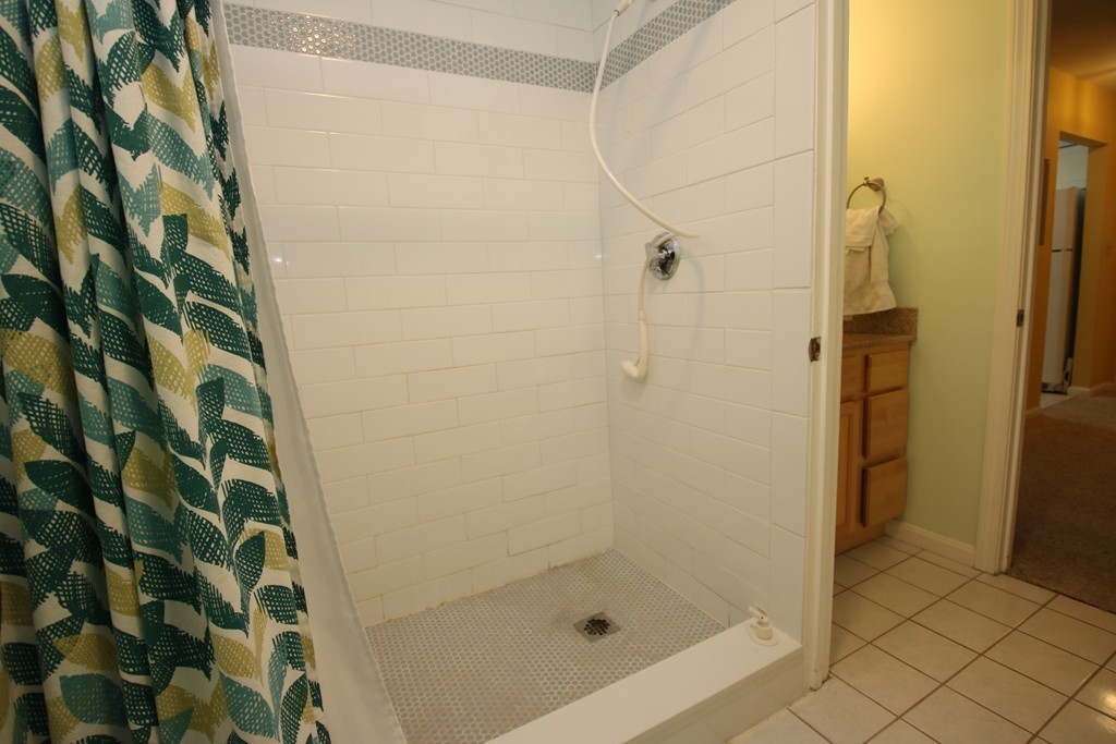 14 Beal's Cove Road, Unit G Hingham, MA 02043 - Photo 12 of 25 Gallery Image 12