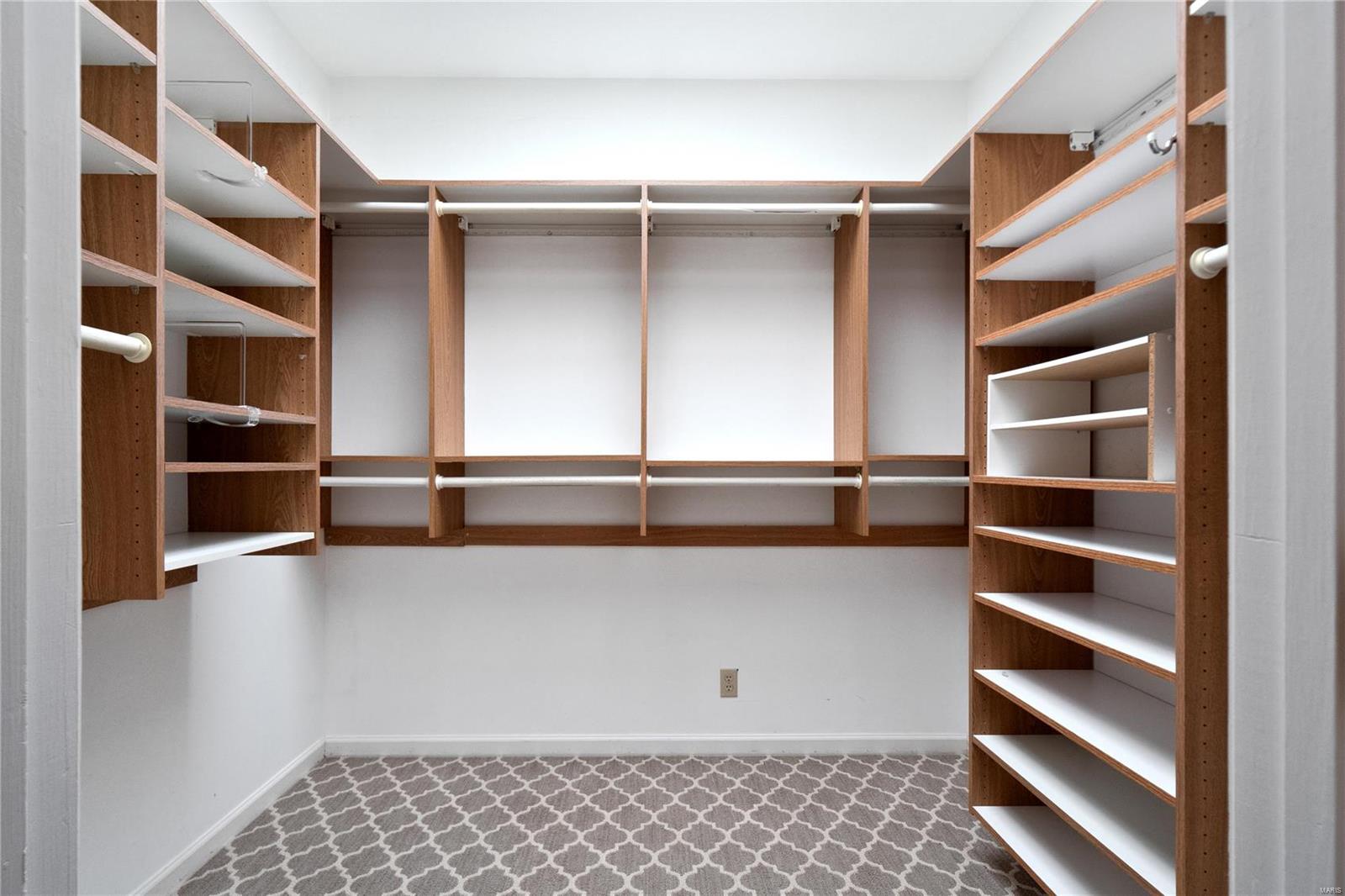 150 Dielman Road St. Louis, MO 63124 - Photo 22 of 46