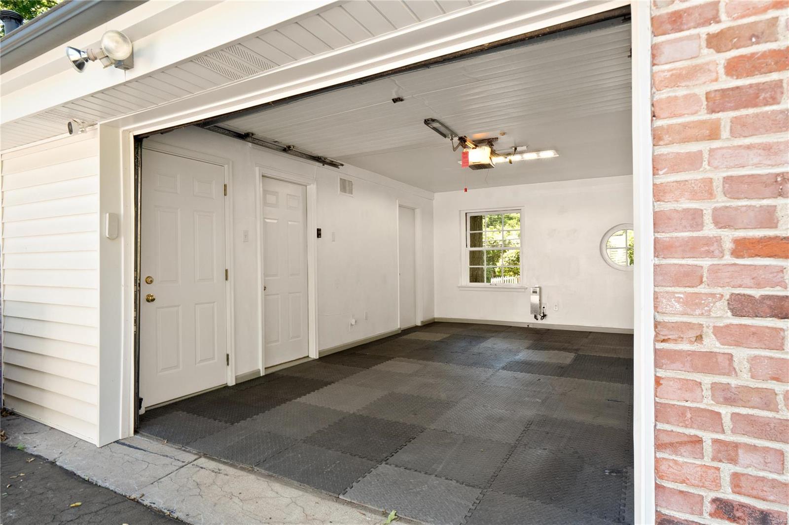 150 Dielman Road St. Louis, MO 63124 - Photo 31 of 46