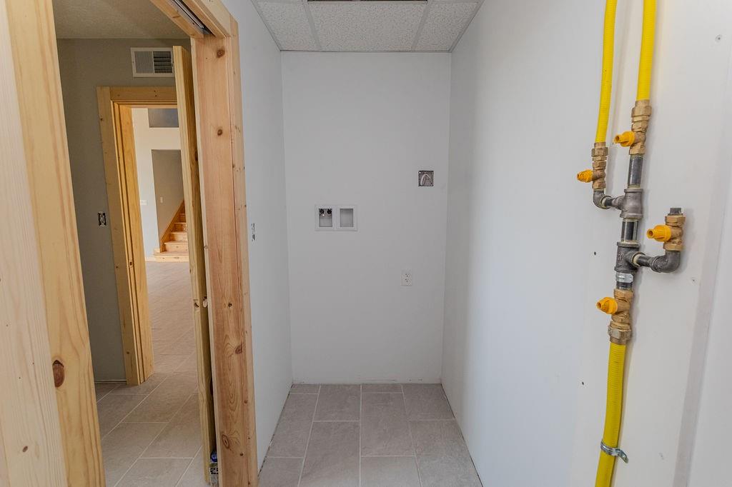 391 Sarvest Road Addison, PA 15411 - Photo 15 of 33