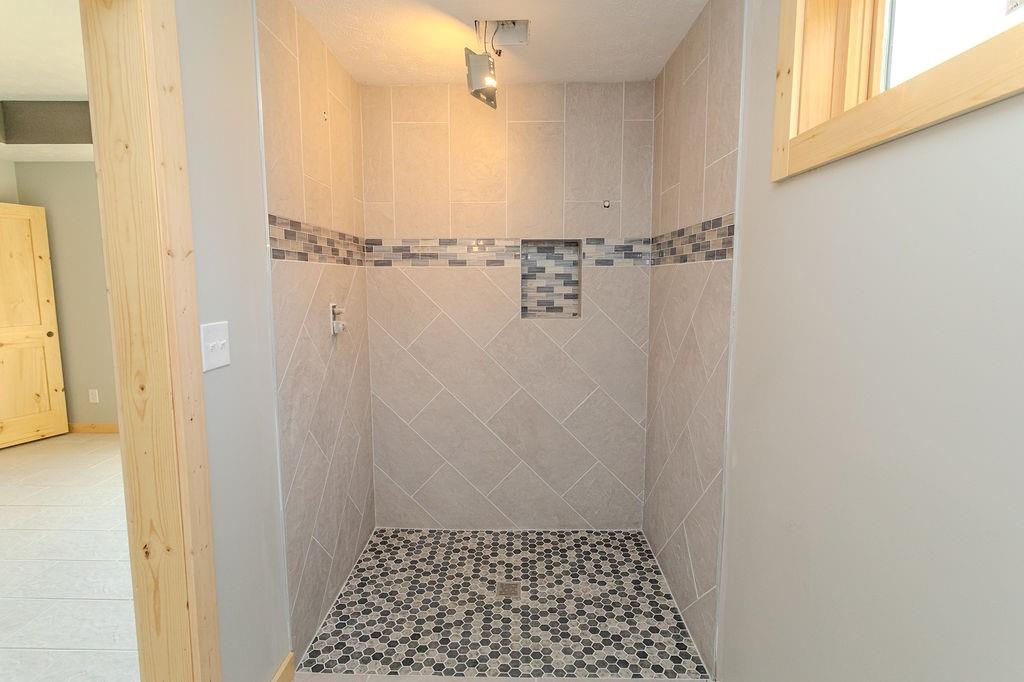 391 Sarvest Road Addison, PA 15411 - Photo 22 of 33 a bathroom with a shower