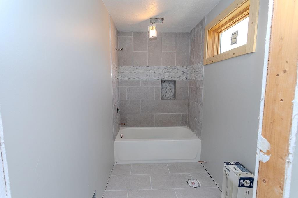 391 Sarvest Road Addison, PA 15411 - Photo 25 of 33 a bathroom with a shower