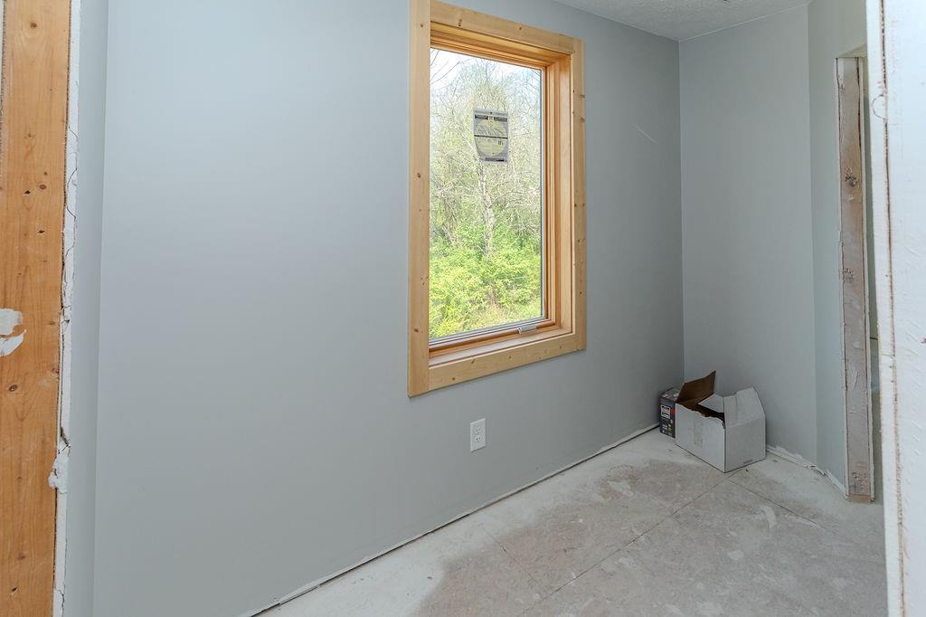 391 Sarvest Road Addison, PA 15411 - Photo 32 of 33 a room that has a window in it