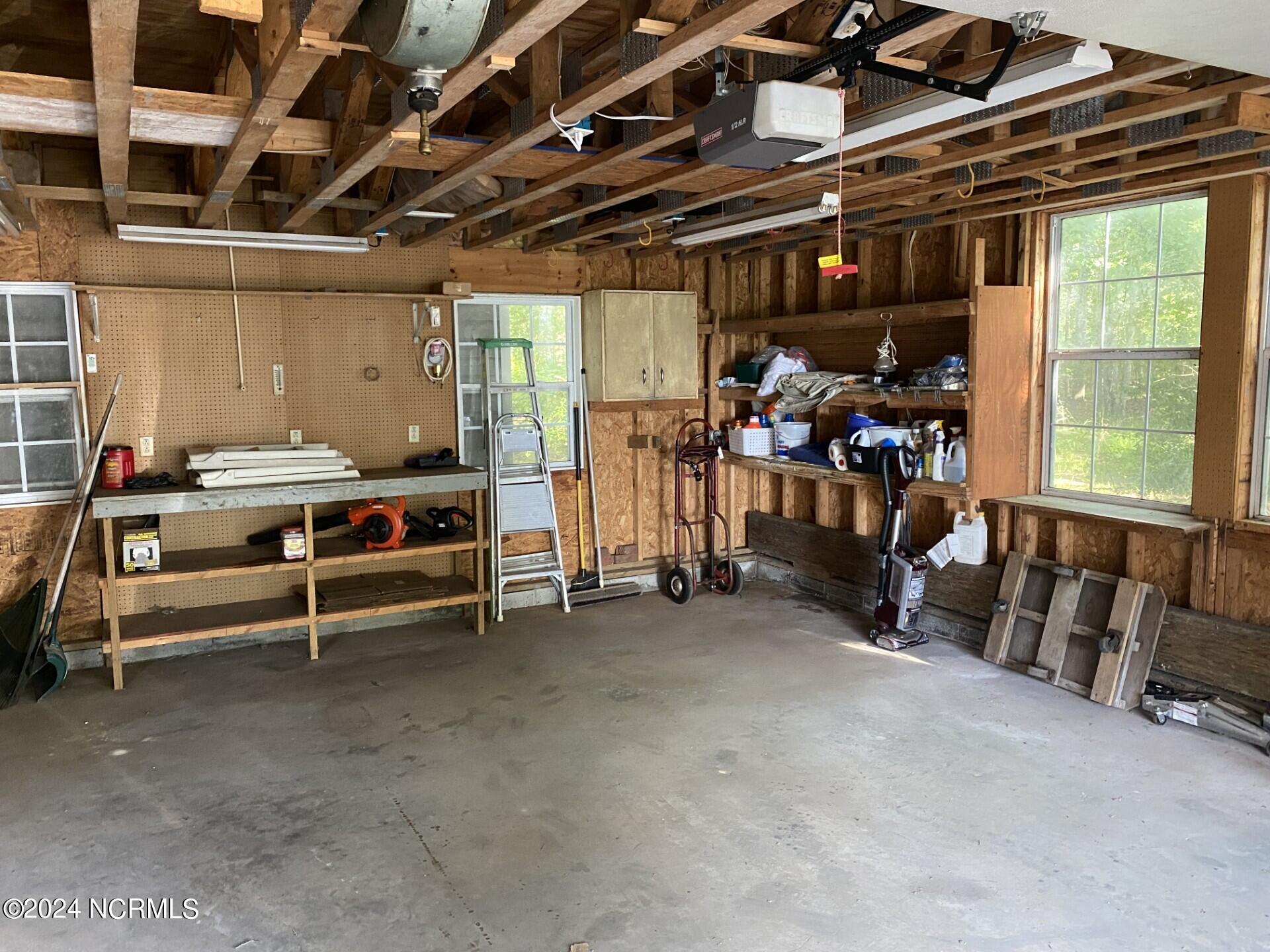700 Crabtree Road Belhaven, NC 27810 - Photo 7 of 18 700 Crabtree Road detached garage - shop