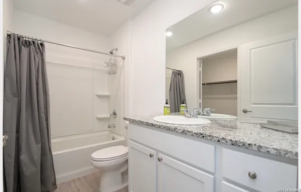 $1,800 | 10203 Asta Trail, San Antonio, TX 78224